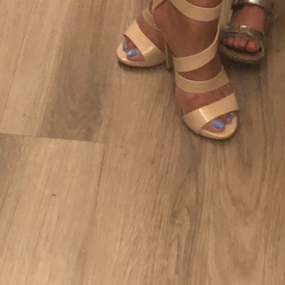 ALDO HEELS - Picture 5 of 6